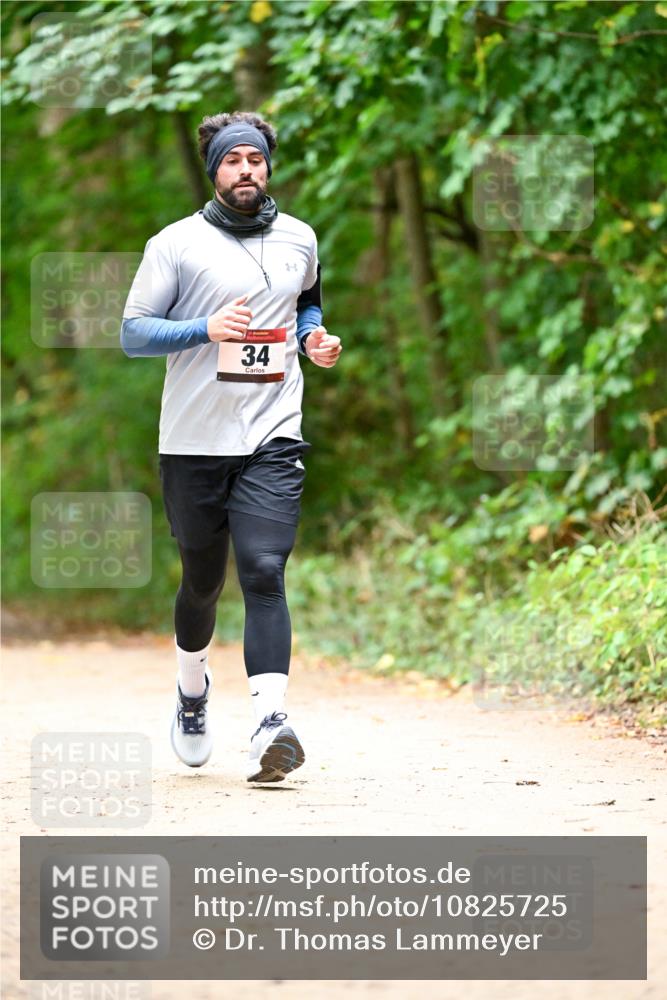 11.10.2026 - Bramfelder Halbmarathon 2026 Dr. Thomas Lammeyer http://msf.ph/oto/10825725 11.10.2026 10:51:07 Laufen 34 meine-sportfotos.de