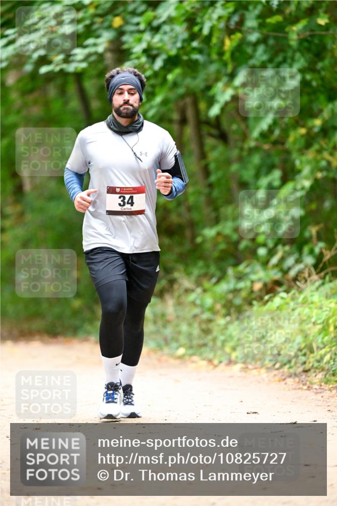 11.10.2026 - Bramfelder Halbmarathon 2026 Dr. Thomas Lammeyer http://msf.ph/oto/10825727 11.10.2026 10:51:07 Laufen 34 meine-sportfotos.de