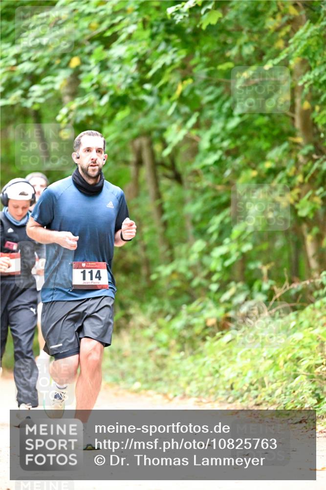 11.10.2026 - Bramfelder Halbmarathon 2026 Dr. Thomas Lammeyer http://msf.ph/oto/10825763 11.10.2026 10:51:23 Laufen 114 meine-sportfotos.de