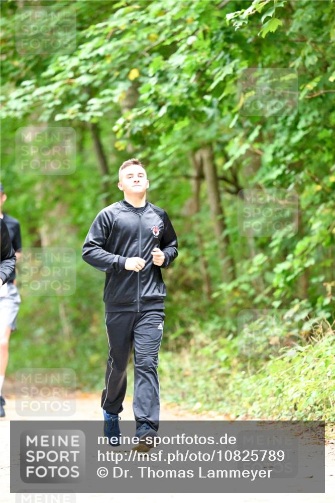 11.10.2026 - Bramfelder Halbmarathon 2026 Dr. Thomas Lammeyer http://msf.ph/oto/10825789 11.10.2026 10:51:34 Laufen  meine-sportfotos.de