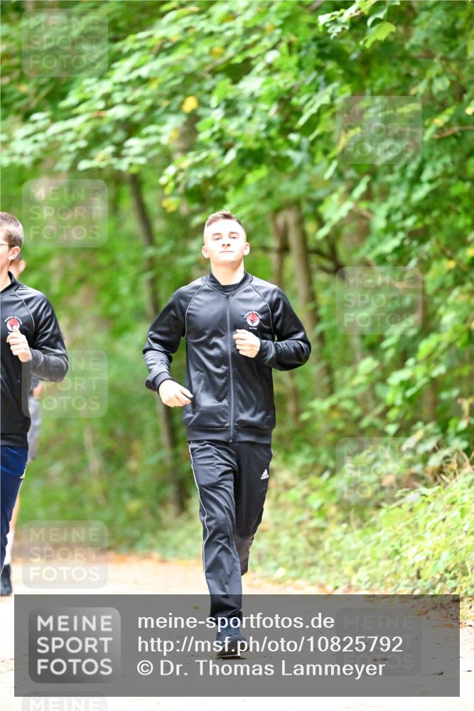 11.10.2026 - Bramfelder Halbmarathon 2026 Dr. Thomas Lammeyer http://msf.ph/oto/10825792 11.10.2026 10:51:35 Laufen  meine-sportfotos.de