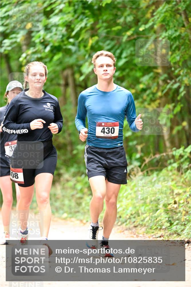 11.10.2026 - Bramfelder Halbmarathon 2026 Dr. Thomas Lammeyer http://msf.ph/oto/10825835 11.10.2026 10:51:43 Laufen 3, 430, 08 meine-sportfotos.de