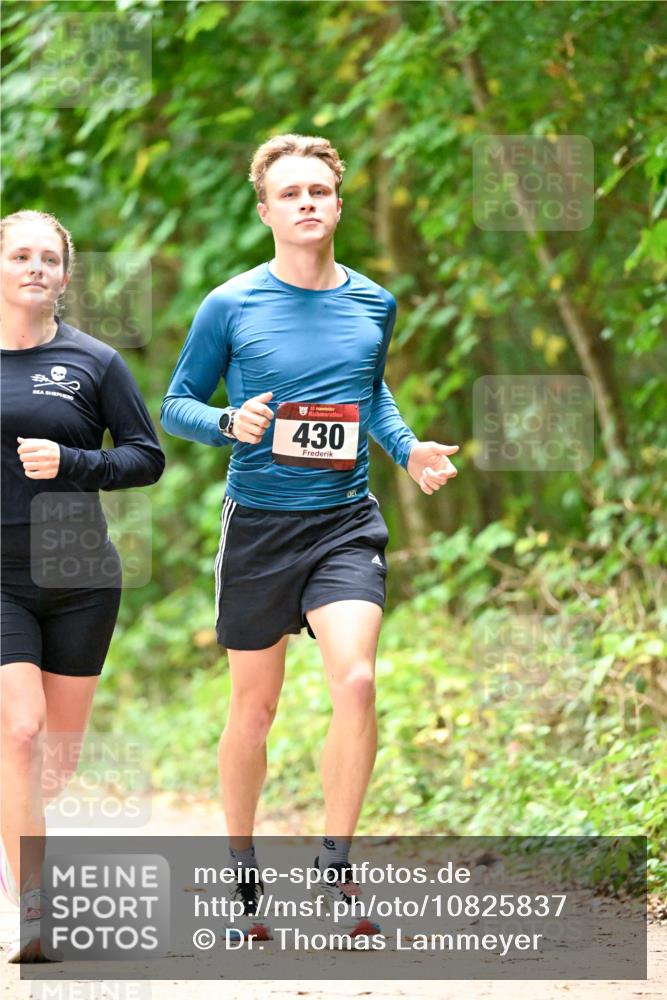 11.10.2026 - Bramfelder Halbmarathon 2026 Dr. Thomas Lammeyer http://msf.ph/oto/10825837 11.10.2026 10:51:43 Laufen 35, 430 meine-sportfotos.de