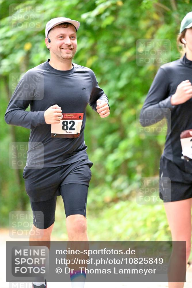 11.10.2026 - Bramfelder Halbmarathon 2026 Dr. Thomas Lammeyer http://msf.ph/oto/10825849 11.10.2026 10:51:45 Laufen 35, 82 meine-sportfotos.de