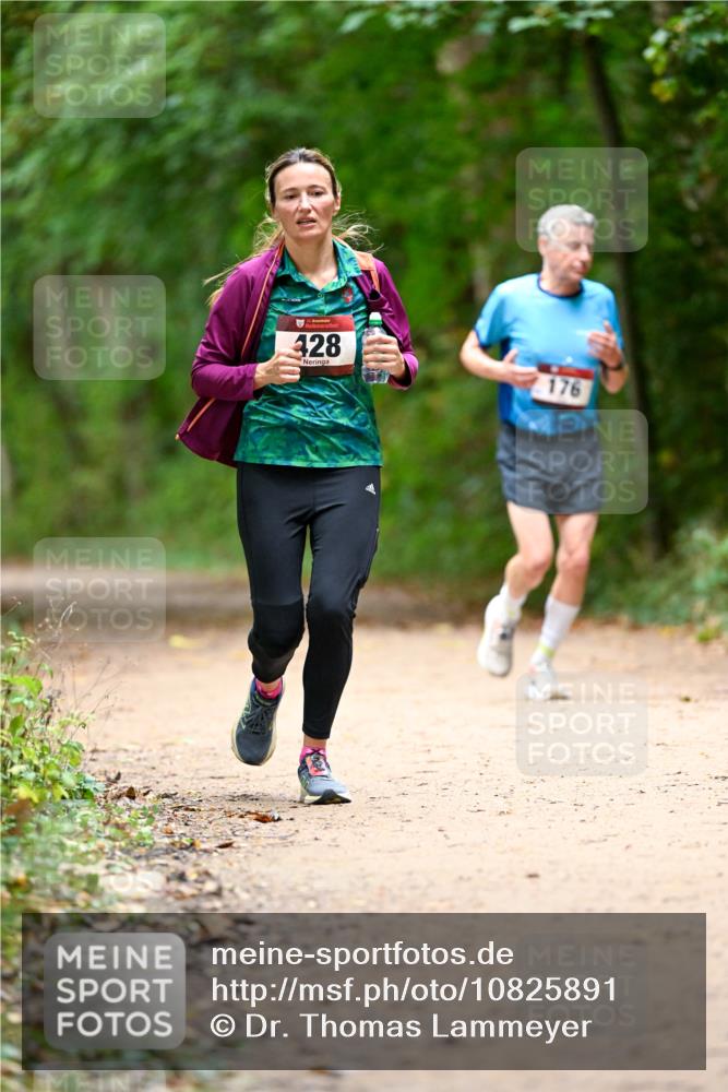 11.10.2026 - Bramfelder Halbmarathon 2026 Dr. Thomas Lammeyer http://msf.ph/oto/10825891 11.10.2026 10:52:05 Laufen 35, 428, 176 meine-sportfotos.de