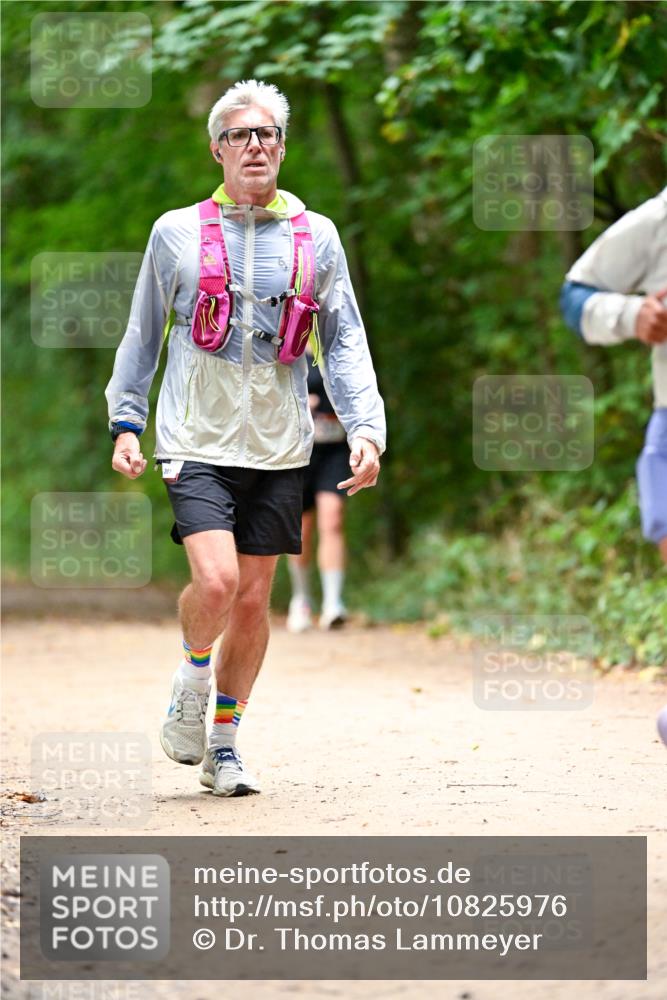 11.10.2026 - Bramfelder Halbmarathon 2026 Dr. Thomas Lammeyer http://msf.ph/oto/10825976 11.10.2026 10:52:31 Laufen 261 meine-sportfotos.de