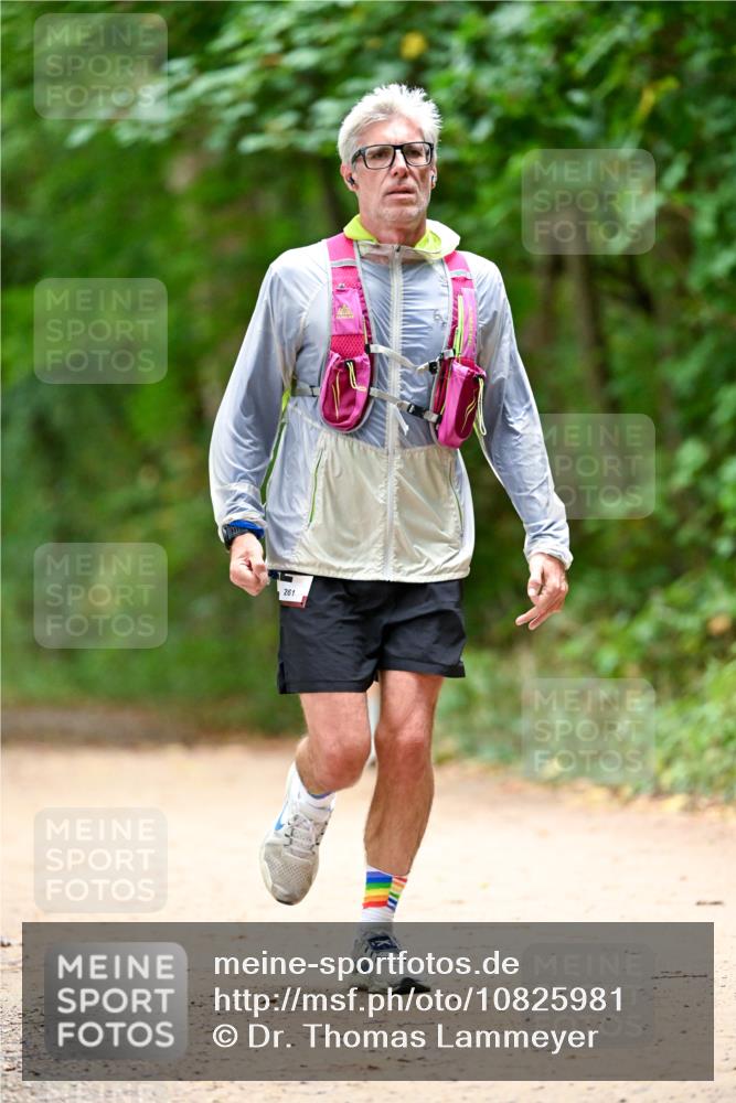 11.10.2026 - Bramfelder Halbmarathon 2026 Dr. Thomas Lammeyer http://msf.ph/oto/10825981 11.10.2026 10:52:32 Laufen 261 meine-sportfotos.de