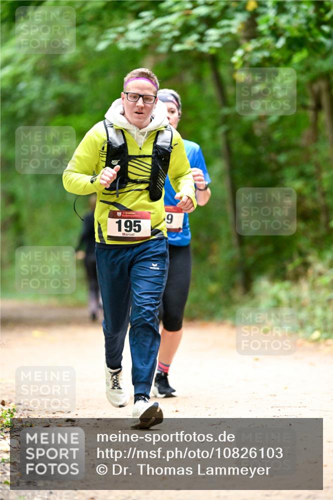 11.10.2026 - Bramfelder Halbmarathon 2026 Dr. Thomas Lammeyer http://msf.ph/oto/10826103 11.10.2026 10:53:28 Laufen 195, 9 meine-sportfotos.de