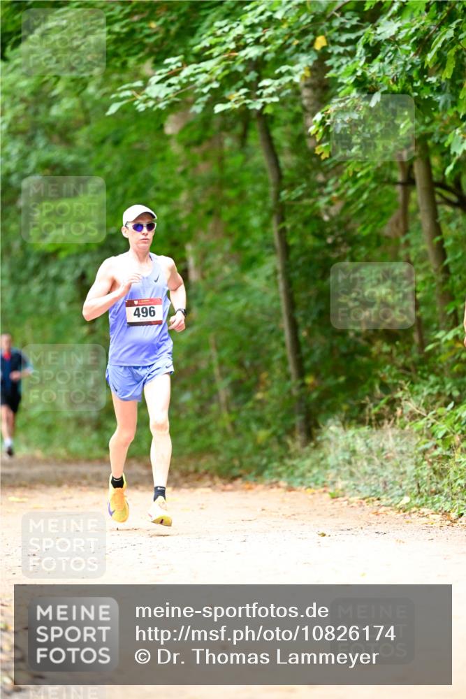11.10.2026 - Bramfelder Halbmarathon 2026 Dr. Thomas Lammeyer http://msf.ph/oto/10826174 11.10.2026 10:53:57 Laufen 496 meine-sportfotos.de