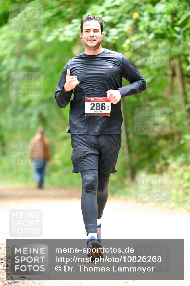 11.10.2026 - Bramfelder Halbmarathon 2026 Dr. Thomas Lammeyer http://msf.ph/oto/10826268 11.10.2026 10:54:20 Laufen 35, 286 meine-sportfotos.de