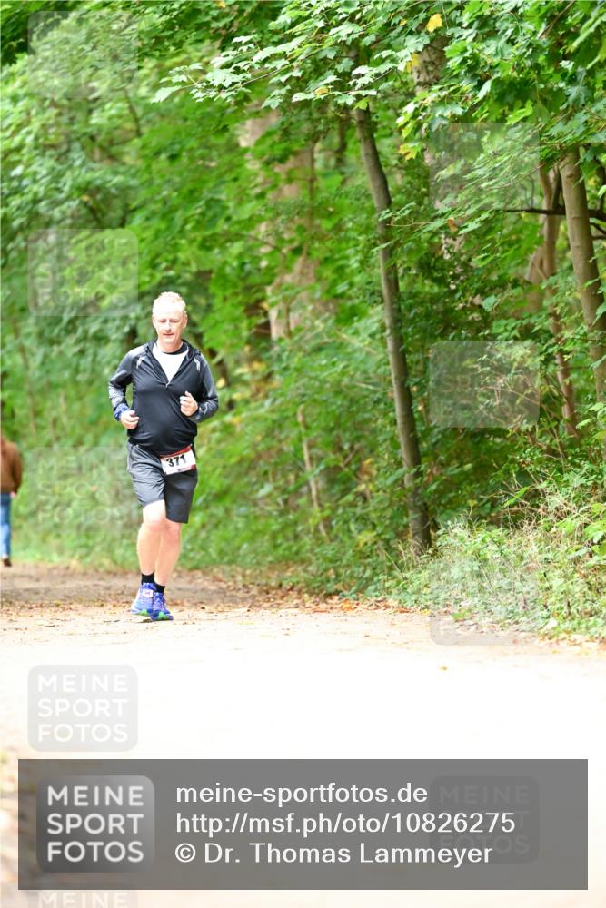 11.10.2026 - Bramfelder Halbmarathon 2026 Dr. Thomas Lammeyer http://msf.ph/oto/10826275 11.10.2026 10:54:30 Laufen 371 meine-sportfotos.de