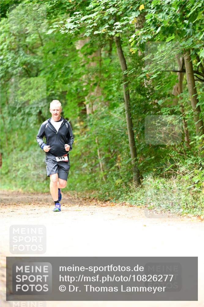 11.10.2026 - Bramfelder Halbmarathon 2026 Dr. Thomas Lammeyer http://msf.ph/oto/10826277 11.10.2026 10:54:31 Laufen 371 meine-sportfotos.de
