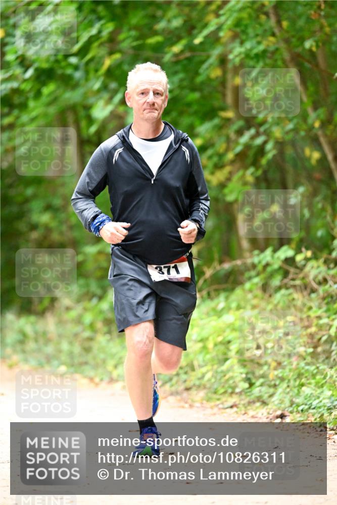 11.10.2026 - Bramfelder Halbmarathon 2026 Dr. Thomas Lammeyer http://msf.ph/oto/10826311 11.10.2026 10:54:35 Laufen 371 meine-sportfotos.de