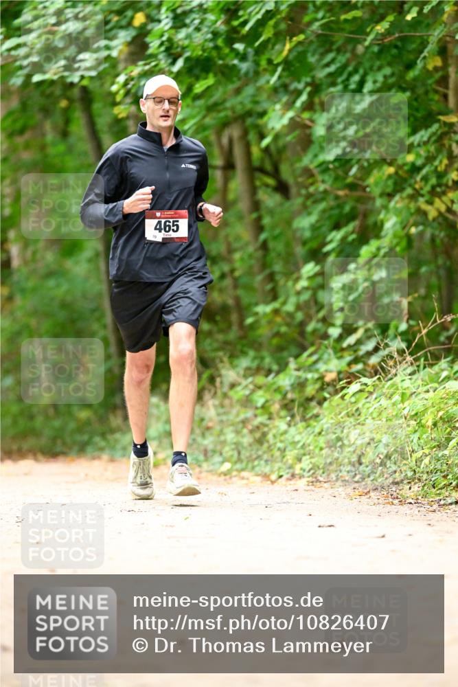 11.10.2026 - Bramfelder Halbmarathon 2026 Dr. Thomas Lammeyer http://msf.ph/oto/10826407 11.10.2026 10:55:51 Laufen 465, 70 meine-sportfotos.de