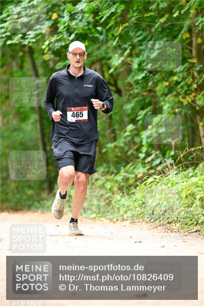 11.10.2026 - Bramfelder Halbmarathon 2026 Dr. Thomas Lammeyer http://msf.ph/oto/10826409 11.10.2026 10:55:51 Laufen 70, 465 meine-sportfotos.de