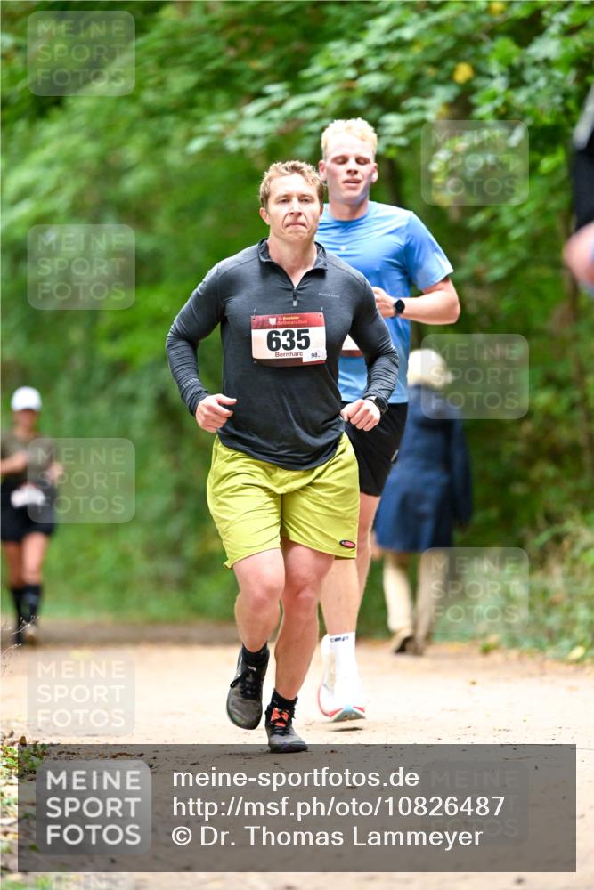 11.10.2026 - Bramfelder Halbmarathon 2026 Dr. Thomas Lammeyer http://msf.ph/oto/10826487 11.10.2026 10:56:26 Laufen 635, 98 meine-sportfotos.de