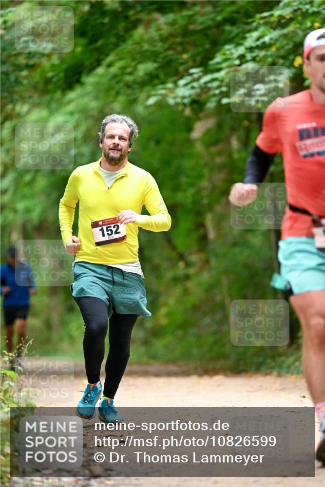 11.10.2026 - Bramfelder Halbmarathon 2026 Dr. Thomas Lammeyer http://msf.ph/oto/10826599 11.10.2026 10:57:31 Laufen 152 meine-sportfotos.de
