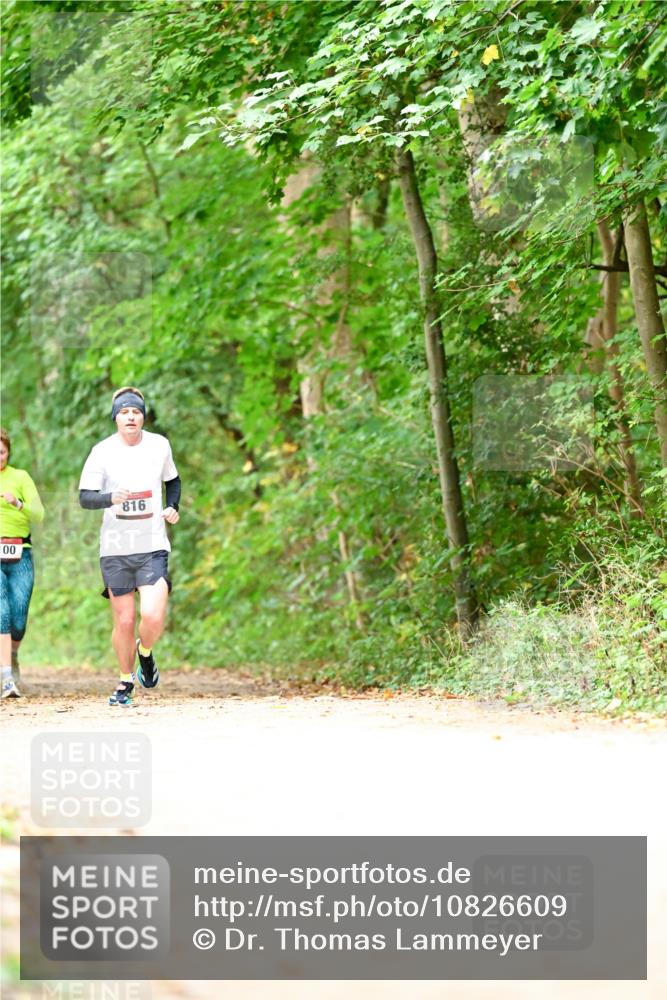 11.10.2026 - Bramfelder Halbmarathon 2026 Dr. Thomas Lammeyer http://msf.ph/oto/10826609 11.10.2026 10:57:47 Laufen 00, 816 meine-sportfotos.de