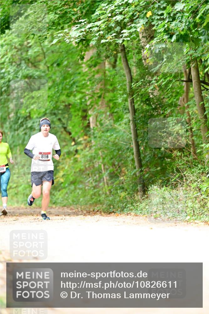 11.10.2026 - Bramfelder Halbmarathon 2026 Dr. Thomas Lammeyer http://msf.ph/oto/10826611 11.10.2026 10:57:48 Laufen 816, 00 meine-sportfotos.de