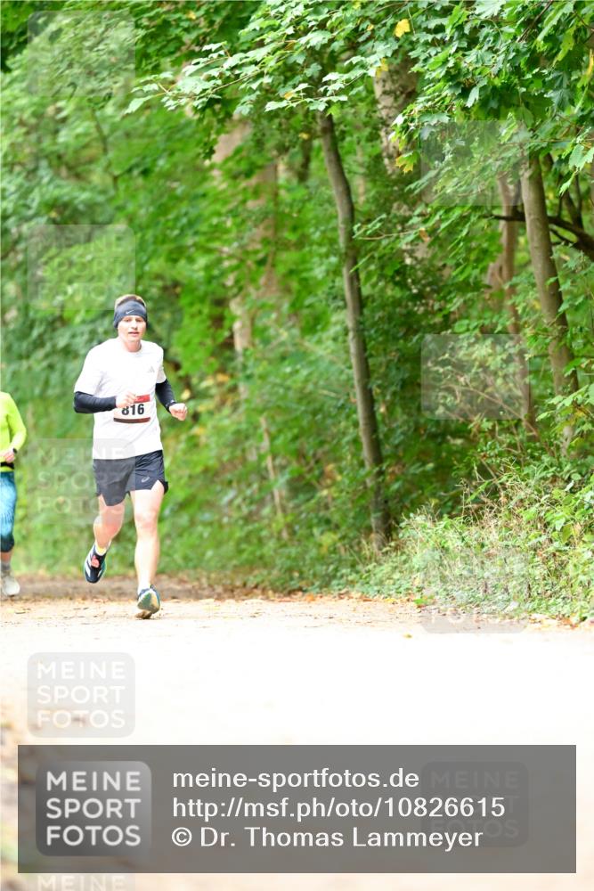 11.10.2026 - Bramfelder Halbmarathon 2026 Dr. Thomas Lammeyer http://msf.ph/oto/10826615 11.10.2026 10:57:48 Laufen 816 meine-sportfotos.de