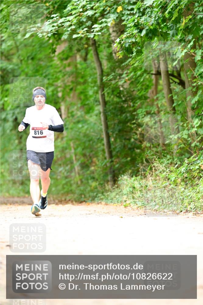 11.10.2026 - Bramfelder Halbmarathon 2026 Dr. Thomas Lammeyer http://msf.ph/oto/10826622 11.10.2026 10:57:49 Laufen 816 meine-sportfotos.de