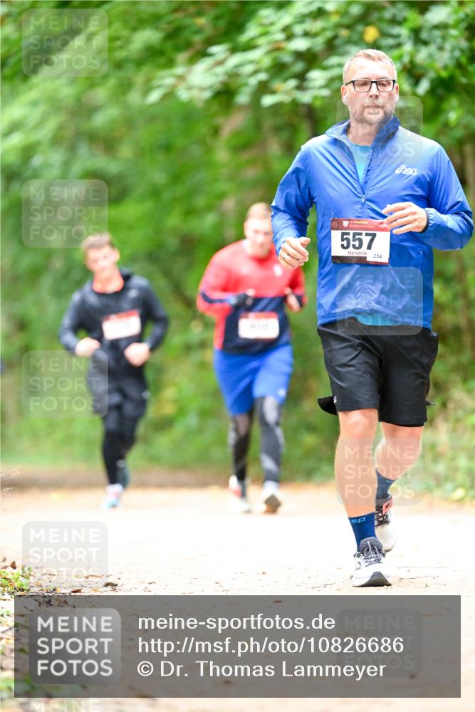 11.10.2026 - Bramfelder Halbmarathon 2026 Dr. Thomas Lammeyer http://msf.ph/oto/10826686 11.10.2026 10:58:03 Laufen 557, 254 meine-sportfotos.de