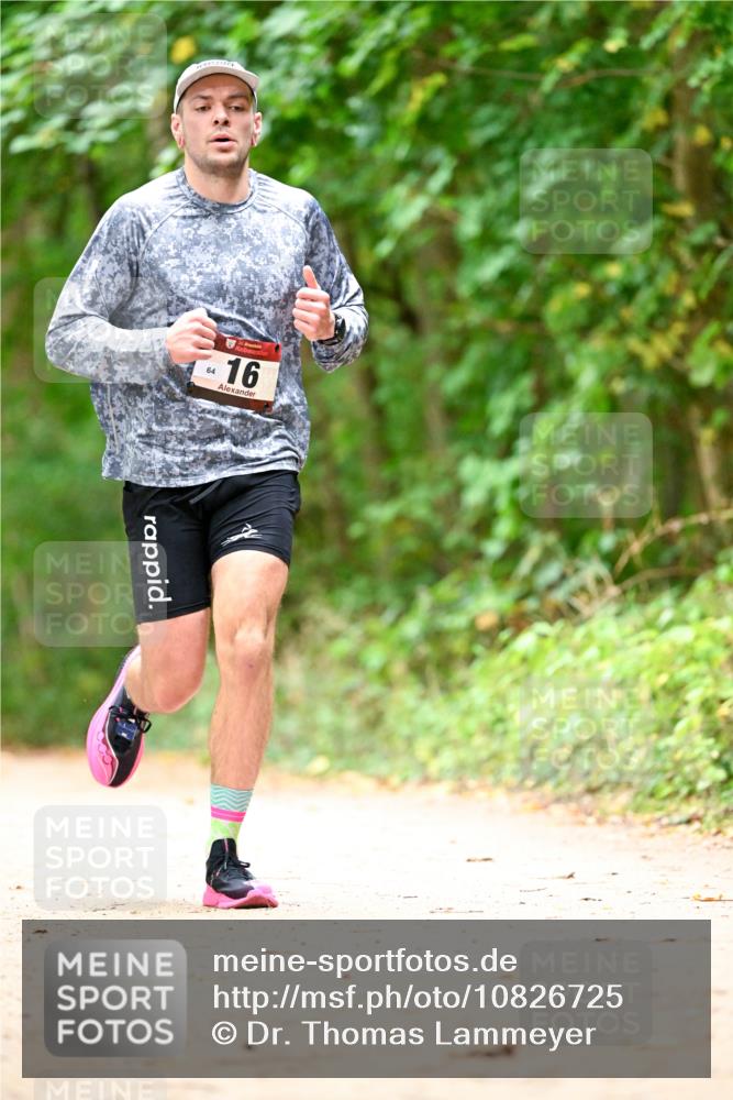 11.10.2026 - Bramfelder Halbmarathon 2026 Dr. Thomas Lammeyer http://msf.ph/oto/10826725 11.10.2026 10:58:11 Laufen 416 meine-sportfotos.de