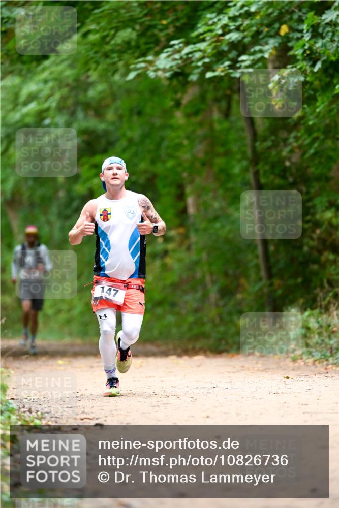 11.10.2026 - Bramfelder Halbmarathon 2026 Dr. Thomas Lammeyer http://msf.ph/oto/10826736 11.10.2026 10:58:15 Laufen 147 meine-sportfotos.de