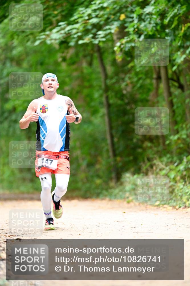 11.10.2026 - Bramfelder Halbmarathon 2026 Dr. Thomas Lammeyer http://msf.ph/oto/10826741 11.10.2026 10:58:16 Laufen 147 meine-sportfotos.de