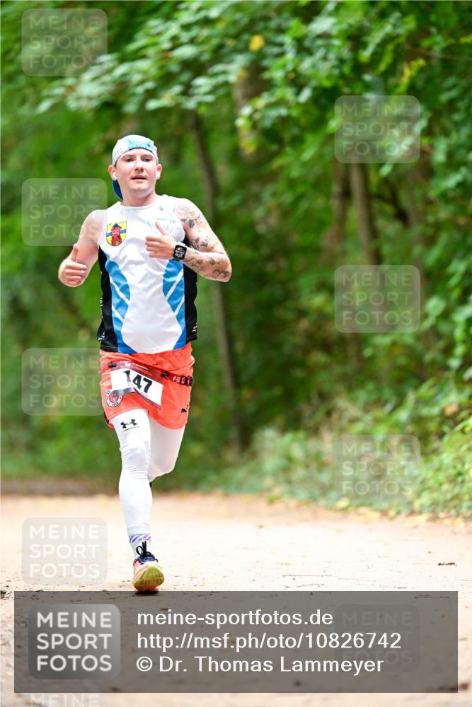 11.10.2026 - Bramfelder Halbmarathon 2026 Dr. Thomas Lammeyer http://msf.ph/oto/10826742 11.10.2026 10:58:16 Laufen 147 meine-sportfotos.de