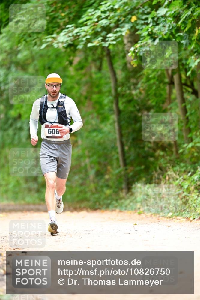 11.10.2026 - Bramfelder Halbmarathon 2026 Dr. Thomas Lammeyer http://msf.ph/oto/10826750 11.10.2026 10:58:20 Laufen 909 meine-sportfotos.de