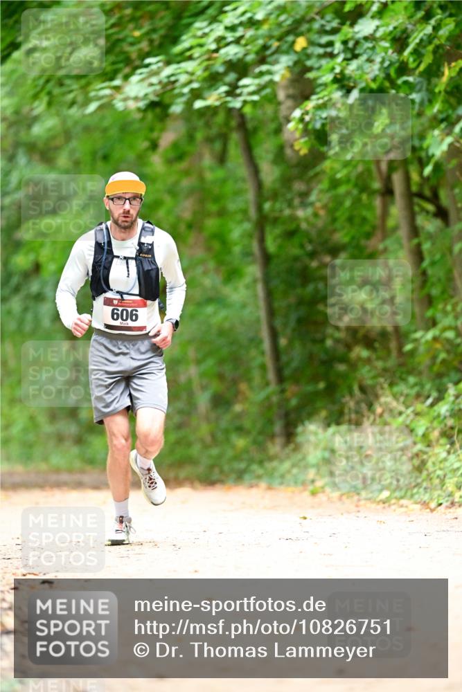 11.10.2026 - Bramfelder Halbmarathon 2026 Dr. Thomas Lammeyer http://msf.ph/oto/10826751 11.10.2026 10:58:21 Laufen 606 meine-sportfotos.de