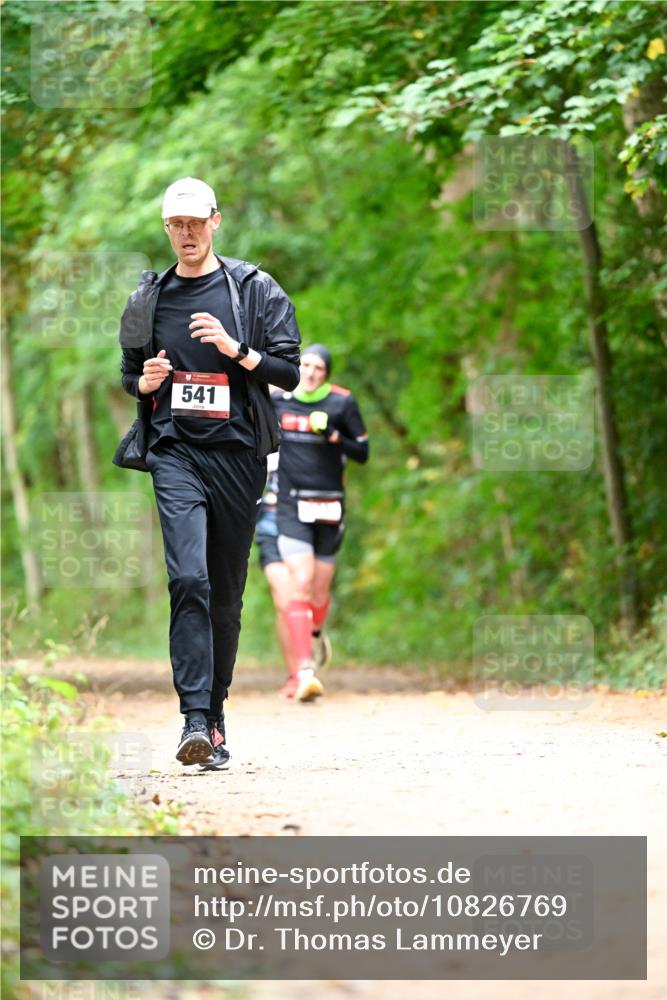 11.10.2026 - Bramfelder Halbmarathon 2026 Dr. Thomas Lammeyer http://msf.ph/oto/10826769 11.10.2026 10:58:39 Laufen 541 meine-sportfotos.de