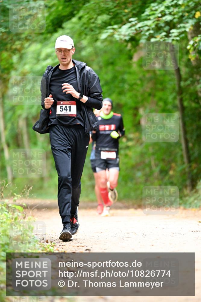 11.10.2026 - Bramfelder Halbmarathon 2026 Dr. Thomas Lammeyer http://msf.ph/oto/10826774 11.10.2026 10:58:40 Laufen 541 meine-sportfotos.de