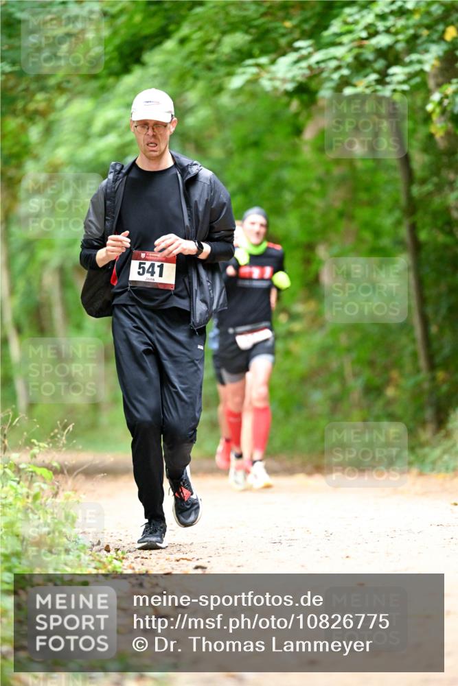 11.10.2026 - Bramfelder Halbmarathon 2026 Dr. Thomas Lammeyer http://msf.ph/oto/10826775 11.10.2026 10:58:40 Laufen 541 meine-sportfotos.de