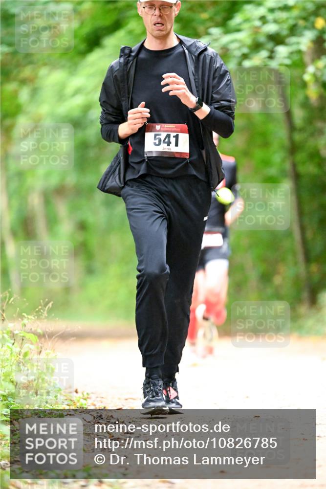 11.10.2026 - Bramfelder Halbmarathon 2026 Dr. Thomas Lammeyer http://msf.ph/oto/10826785 11.10.2026 10:58:42 Laufen 541 meine-sportfotos.de