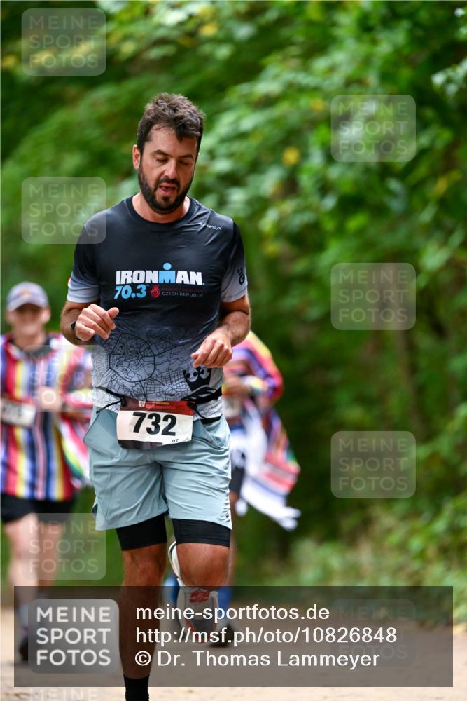 11.10.2026 - Bramfelder Halbmarathon 2026 Dr. Thomas Lammeyer http://msf.ph/oto/10826848 11.10.2026 10:59:16 Laufen 70, 3, 732, 97 meine-sportfotos.de