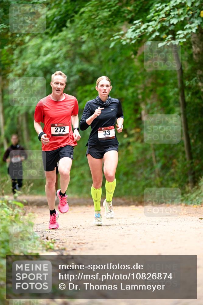 11.10.2026 - Bramfelder Halbmarathon 2026 Dr. Thomas Lammeyer http://msf.ph/oto/10826874 11.10.2026 10:59:23 Laufen 272, 33 meine-sportfotos.de