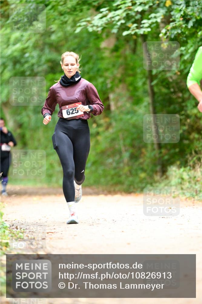 11.10.2026 - Bramfelder Halbmarathon 2026 Dr. Thomas Lammeyer http://msf.ph/oto/10826913 11.10.2026 10:59:31 Laufen 625 meine-sportfotos.de