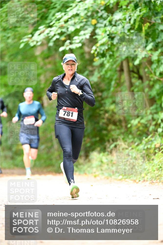 11.10.2026 - Bramfelder Halbmarathon 2026 Dr. Thomas Lammeyer http://msf.ph/oto/10826958 11.10.2026 10:59:46 Laufen 781 meine-sportfotos.de