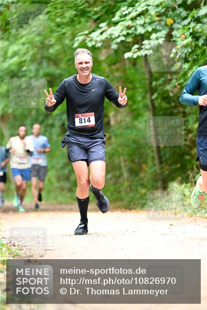 11.10.2026 - Bramfelder Halbmarathon 2026 Dr. Thomas Lammeyer http://msf.ph/oto/10826970 11.10.2026 10:59:49 Laufen 814 meine-sportfotos.de