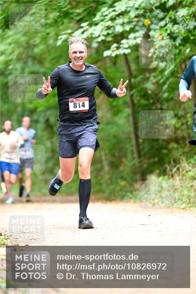 11.10.2026 - Bramfelder Halbmarathon 2026 Dr. Thomas Lammeyer http://msf.ph/oto/10826972 11.10.2026 10:59:50 Laufen 814 meine-sportfotos.de