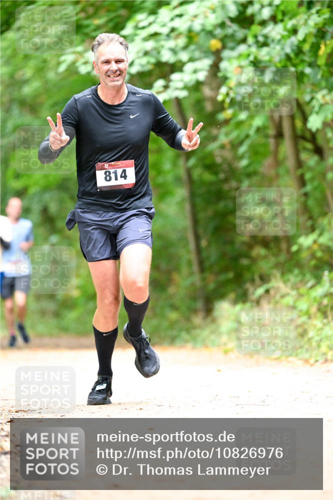 11.10.2026 - Bramfelder Halbmarathon 2026 Dr. Thomas Lammeyer http://msf.ph/oto/10826976 11.10.2026 10:59:50 Laufen 814 meine-sportfotos.de