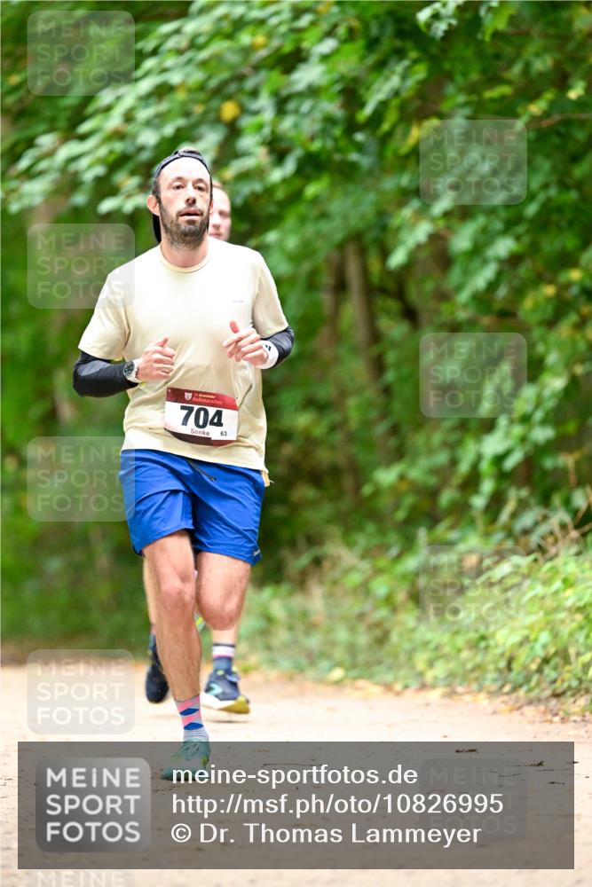 11.10.2026 - Bramfelder Halbmarathon 2026 Dr. Thomas Lammeyer http://msf.ph/oto/10826995 11.10.2026 10:59:55 Laufen 704, 63 meine-sportfotos.de