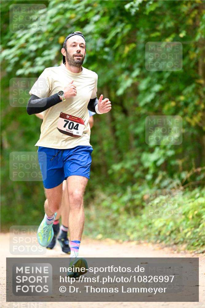 11.10.2026 - Bramfelder Halbmarathon 2026 Dr. Thomas Lammeyer http://msf.ph/oto/10826997 11.10.2026 10:59:55 Laufen 35, 704, 63 meine-sportfotos.de