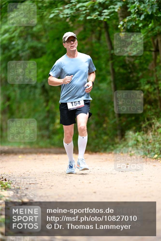 11.10.2026 - Bramfelder Halbmarathon 2026 Dr. Thomas Lammeyer http://msf.ph/oto/10827010 11.10.2026 10:59:58 Laufen 154 meine-sportfotos.de