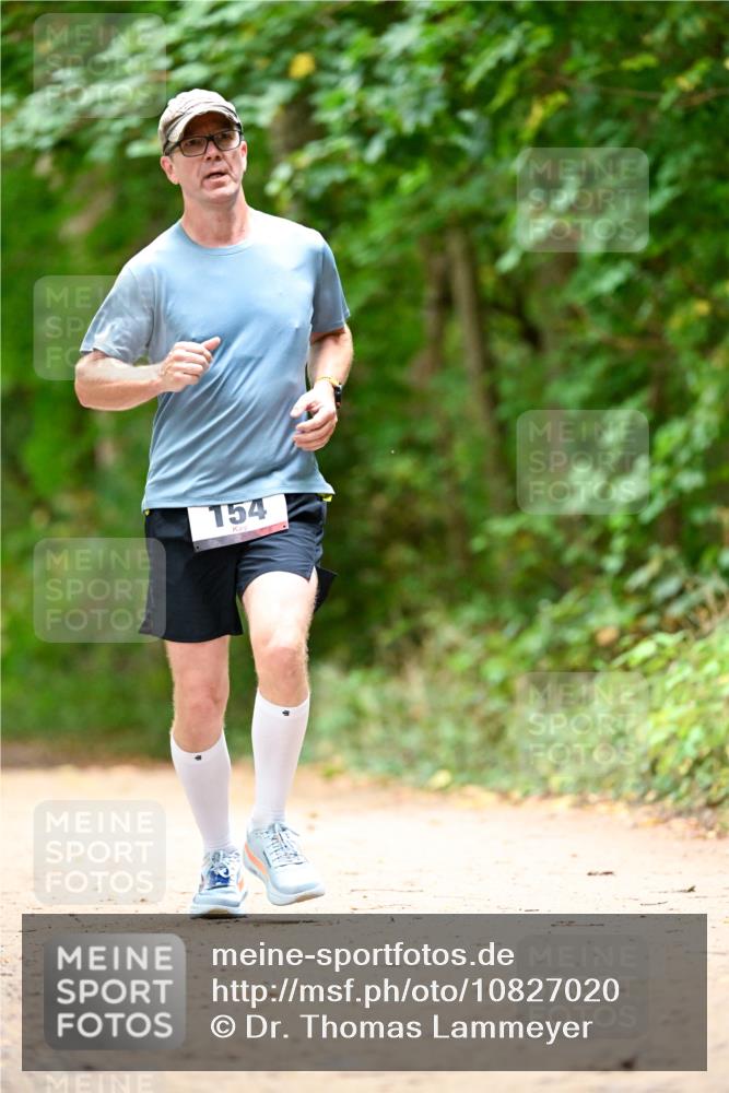 11.10.2026 - Bramfelder Halbmarathon 2026 Dr. Thomas Lammeyer http://msf.ph/oto/10827020 11.10.2026 11:00:00 Laufen 154 meine-sportfotos.de