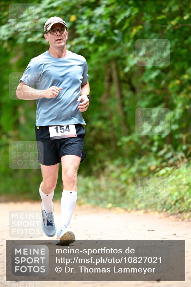 11.10.2026 - Bramfelder Halbmarathon 2026 Dr. Thomas Lammeyer http://msf.ph/oto/10827021 11.10.2026 11:00:00 Laufen 154 meine-sportfotos.de