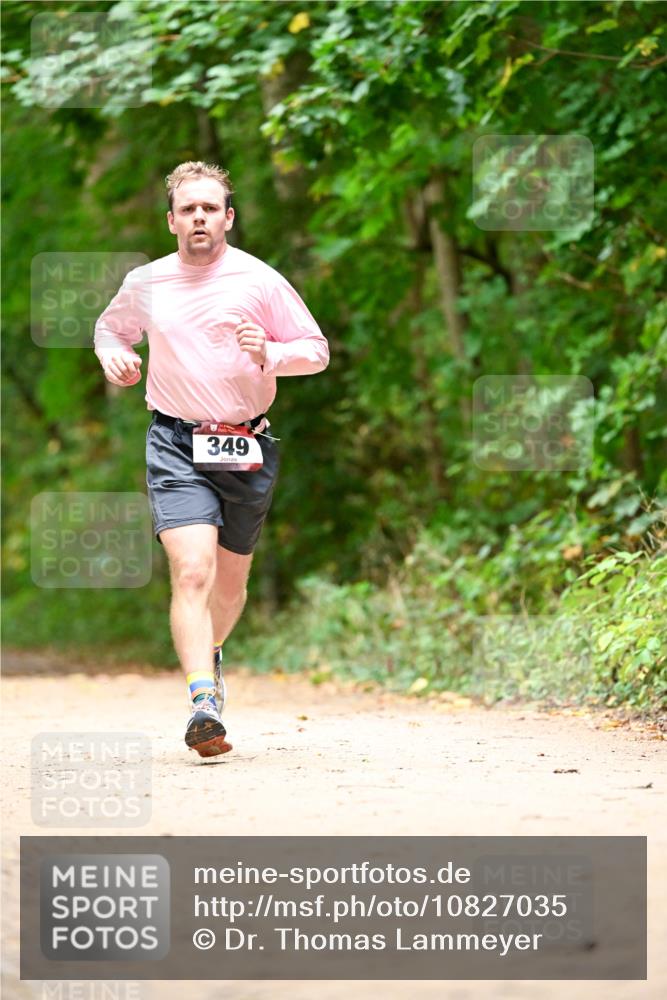 11.10.2026 - Bramfelder Halbmarathon 2026 Dr. Thomas Lammeyer http://msf.ph/oto/10827035 11.10.2026 11:00:09 Laufen 349 meine-sportfotos.de