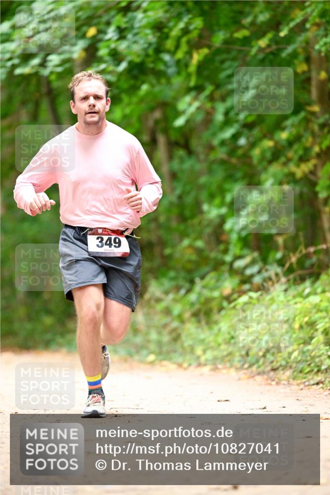 11.10.2026 - Bramfelder Halbmarathon 2026 Dr. Thomas Lammeyer http://msf.ph/oto/10827041 11.10.2026 11:00:10 Laufen 349 meine-sportfotos.de